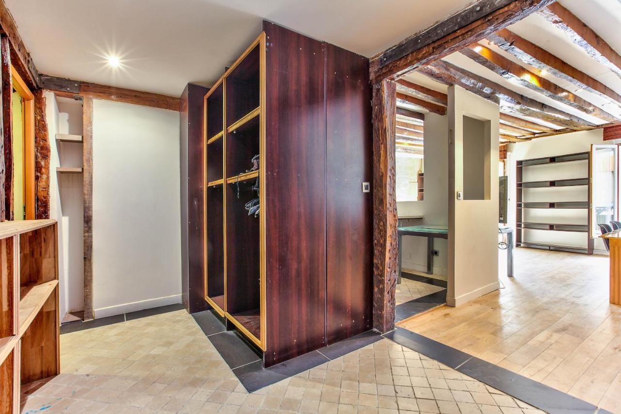 43- Parisien Flat Boulevards Экстерьер фото